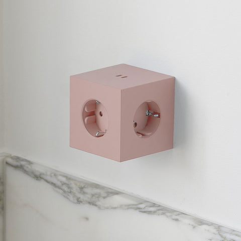 SQUARE 2 USB C-BUCHSE NEU ROSA BUCHSE F VOLT