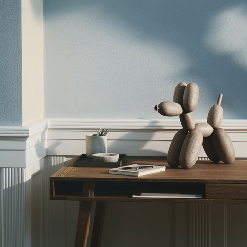 BALLOON DOG NATURE OAK BOYHOOD