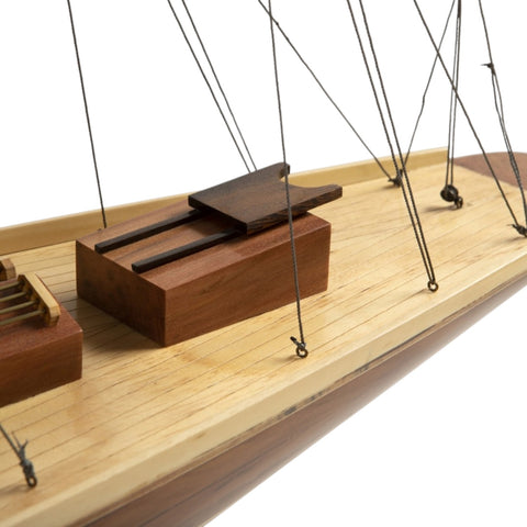 ENDEAVOUR CLASSIC WOOD AS156 AUTHENTIC MODELS