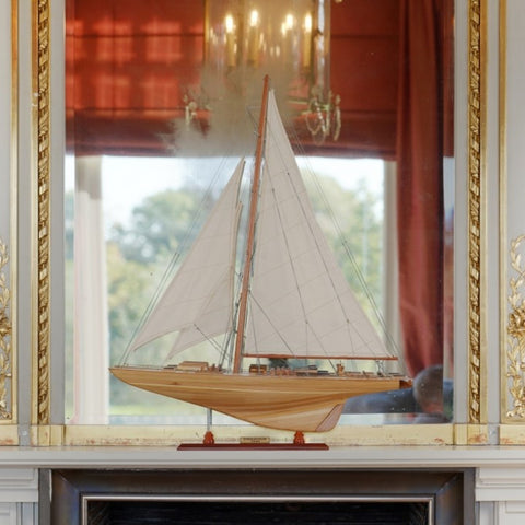 ENDEAVOUR CLASSIC WOOD AS156 AUTHENTIC MODELS