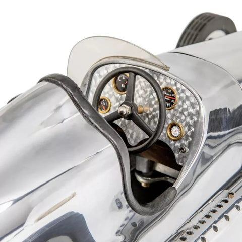 AUTO SILBERPFEIL AUTHENTIC MODELS
