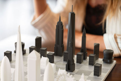 SCACCHI SKYLINE ACRYLIC LONDON VS NEW YORK (WITH MARBLE HATCH BOARD) SKU.057 WHITE