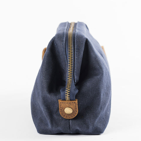 TROUSSE DA VIAGGIO BLU ART. K2-BM ALASKAN MAKER