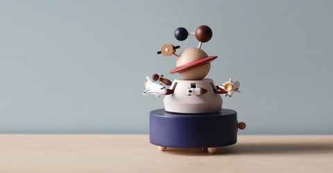 OUTER SPACE S ART MUSIC BOX 1060801 WOODERFULLIFE BLAU