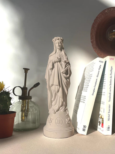 NUDE J'AI VU LA VIERGE STATUETTA MADONNA CON FIORI IN MANO CM 21