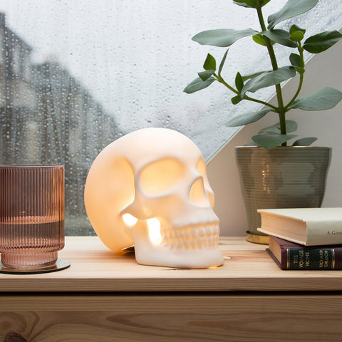LAMPADA SKULL LIGHT 071011 WHITE SUCK UK