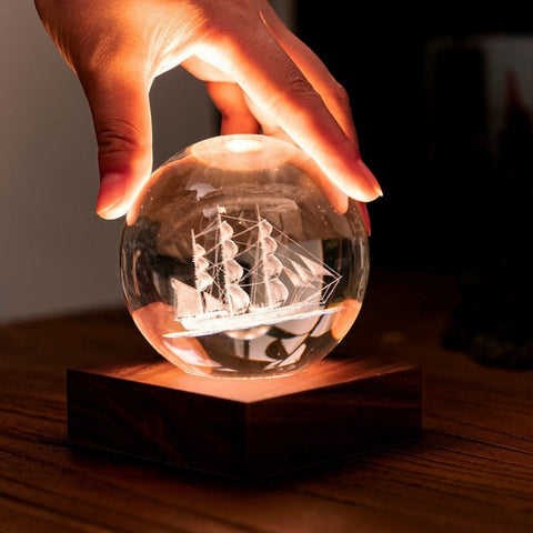 LAMPADA AMBER CRYSTAL LIGHT 3D LASER SAILING BOAT G025SB GINGKO