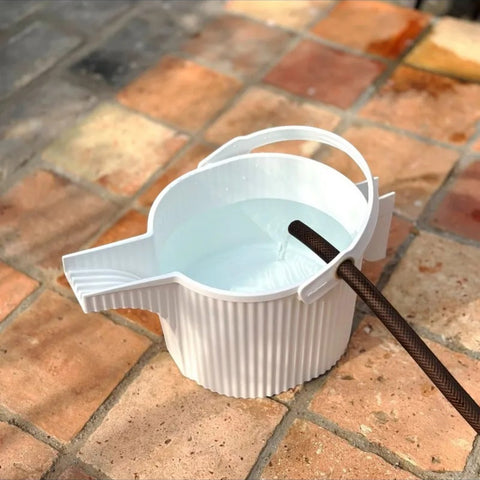 ANNAFFIATOIO GARDEN BEETLE 5 LT WATERING CAN ART. 248972 WHITE HACHIMAN