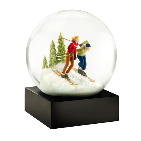 COOL SNOW GLOBE SKIERS CS276