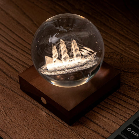 LAMPADA AMBER CRYSTAL LIGHT 3D LASER SAILING BOAT G025SB GINGKO