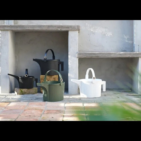 ANNAFFIATOIO GARDEN BEETLE 1.5 LT WATERING CAN ART. 248965 MUSTARD HACHIMAN