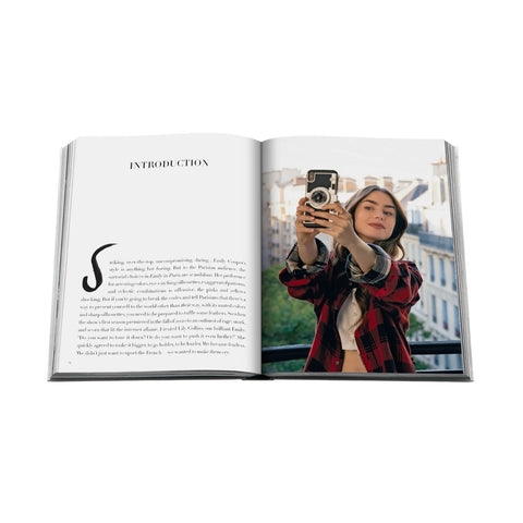 ASSOULINE EMILY IN PARIS - THE FASHION GUIDE