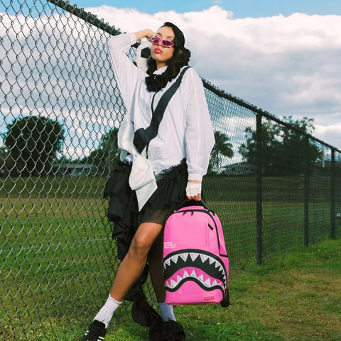 ZAINO SHARK CENTRAL PINK EMBROIDERED ART. 910B9630NSZ SPRAYGROUND