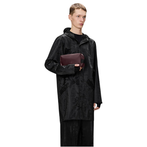 KLEINER KOSMETIKTASCHE W3 15580 RAINS DEPTH BORDEAUX