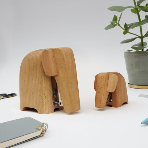 SPILLATRICE SMALL ELEPHANT STAPLER SUCK UK