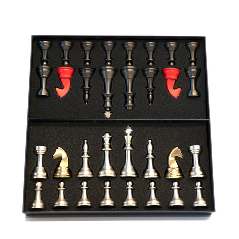 CHESS SET METAL AUTHENTIC MODELS GR033