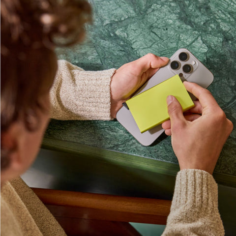 CARDPROTECTOR FOR MAGSAFE LIME SECRID GREEN