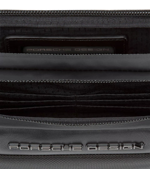 "PORSCHE DESIGN ROADSTER TRAVEL POUCH ART ONY01530"