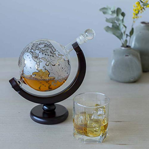 BALVI DECANTER FOR WHISKEY GLOBE GLASS/WOOD