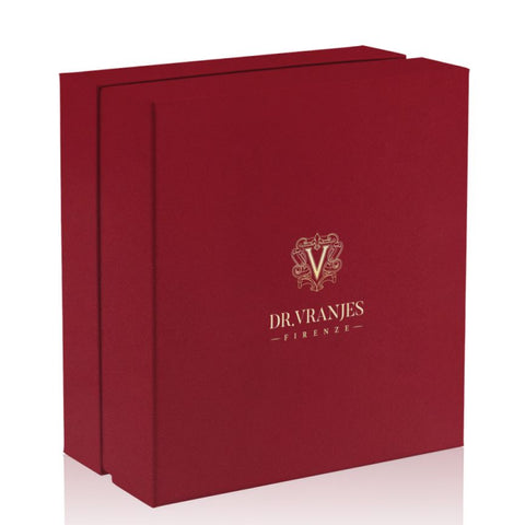 "GIFT BOX 500 GR CANDLE + RED NOBLE DRIVING LIGHT DR. VRANJES"